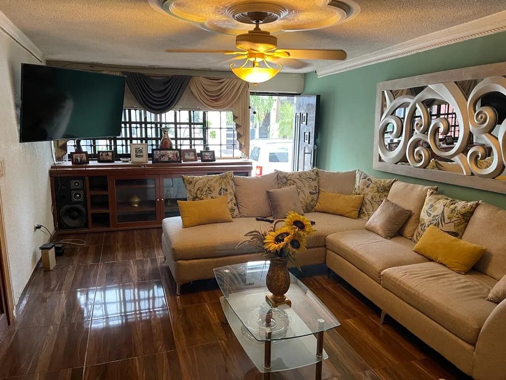Se Vende Increíble Casa Rincon del Valle - Foto 2